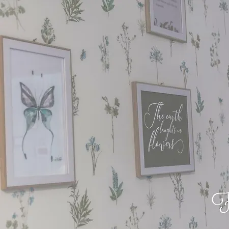 לינה וארוחת בוקר Masseria Fabula Bistrot & Maison מונופולי