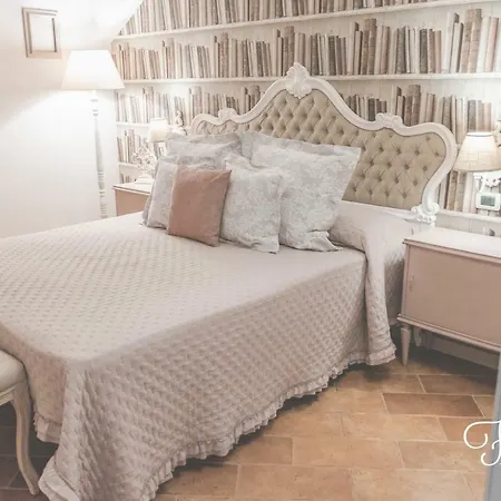 Masseria Fabula Bistrot&maison Bed & Breakfast