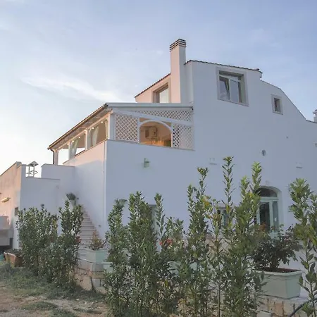 Masseria Fabula Bistrot & Maison Bed and breakfast 3*